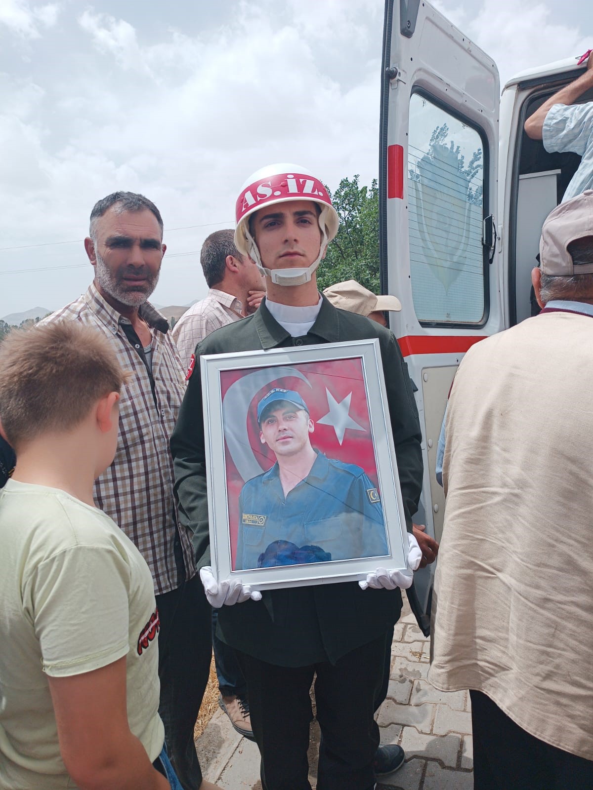 Sözleşmeli Er Keskinkaya Sonsuzluğa Uğurlandı