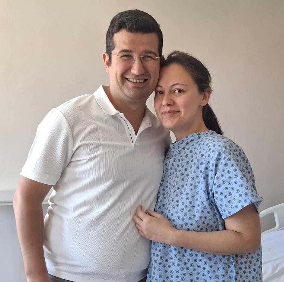"Hoş geldin Elif Dora!"  Aydın Çifti, Yeni Doğan Kızları Elif Dora İçin Kimlik Başvurusunu Yaptı!