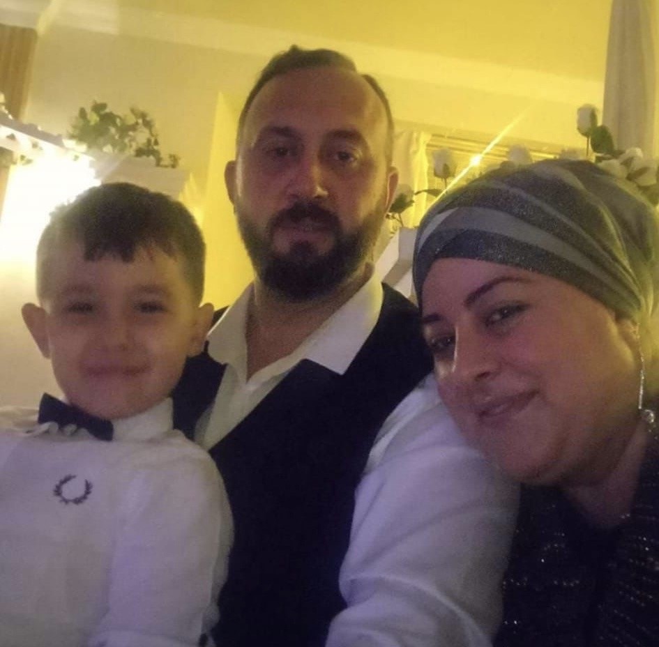 Cinnet Getiren Baba Ailesini Yok Etti!