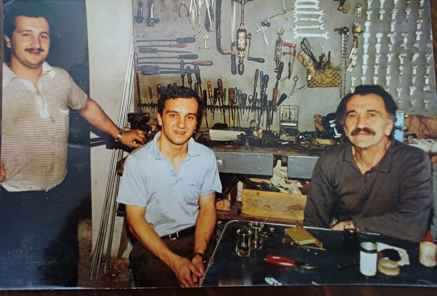 AFYONKARAHİSAR DEMİRCİLER ÇARŞISININ UNUTULMAZ EFSANE USTALARI