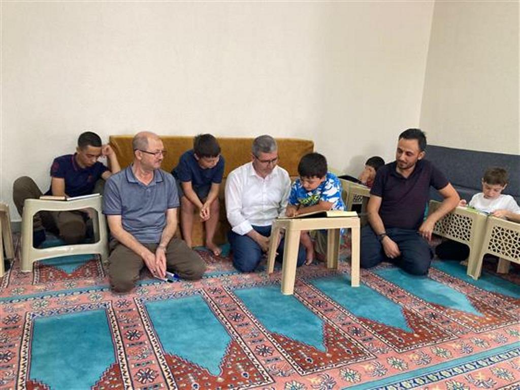 KUR'AN KURSU ZİYARETLERİ SÜRÜYOR