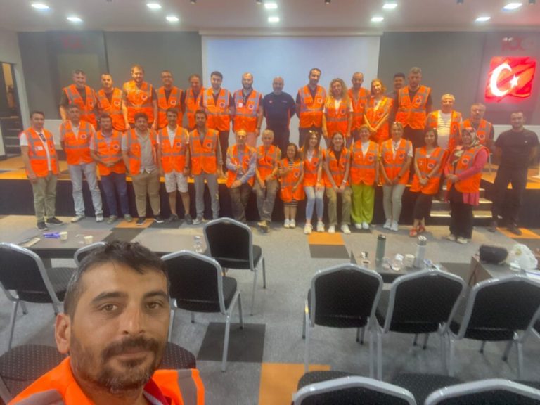 "Depremde Arama Kurtarma Eğitimi" Başladı
