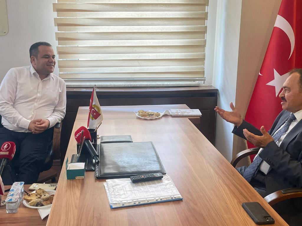 VEYSEL EROĞLU, AFYON GAZETECİLER CEMİYETİ'Nİ ZİYARET ETTİ