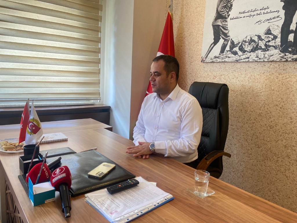 VEYSEL EROĞLU, AFYON GAZETECİLER CEMİYETİ'Nİ ZİYARET ETTİ