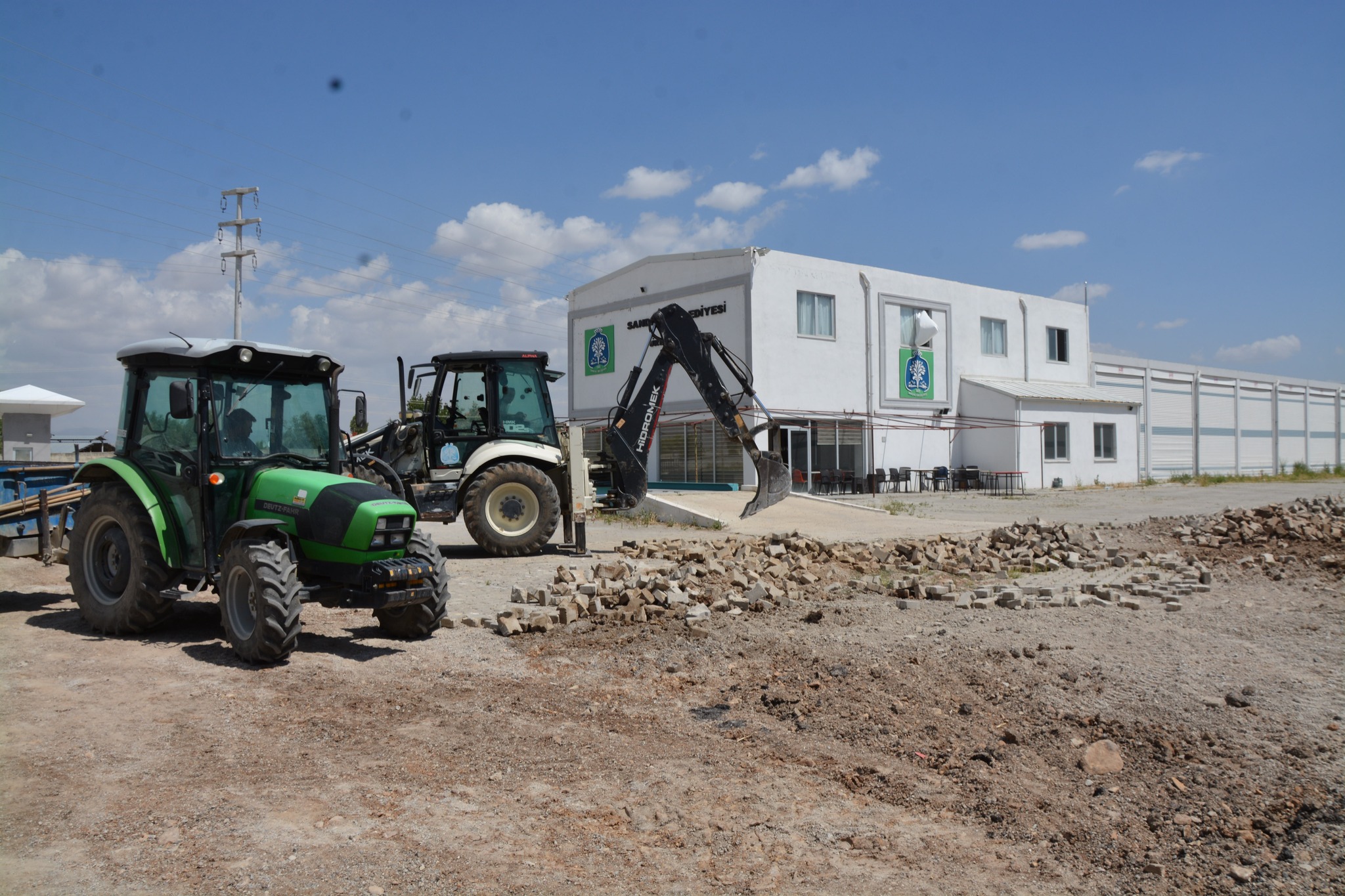 Sandıklı Belediyesi’nden Üretici Haline Modern Dokunuş