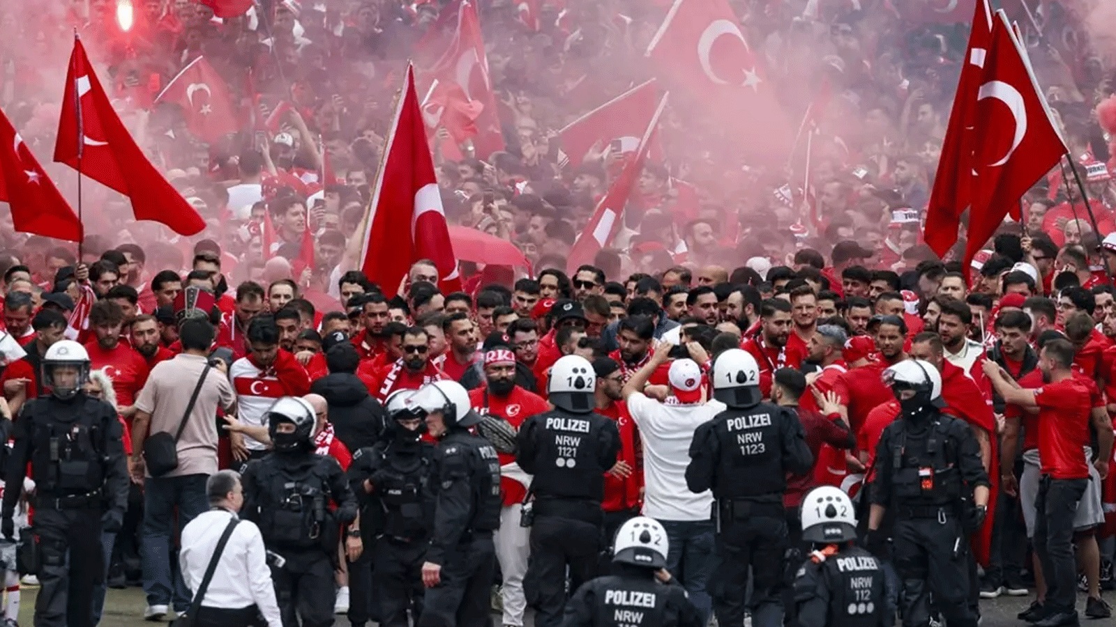 BERLİN POLİSİNDEN EMSALİ OLMAYAN RİSK AÇIKLAMASI