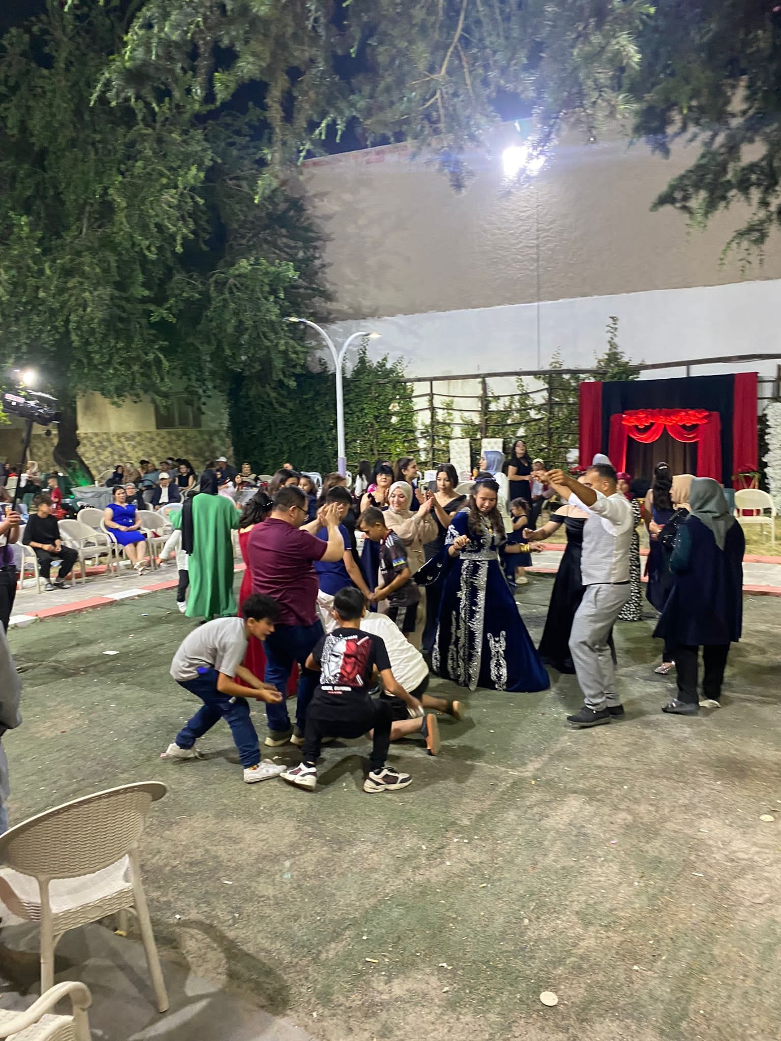 Emirdağ Kültür Evi Bahçesi Düğünlere Ev Sahipliği Yapıyor