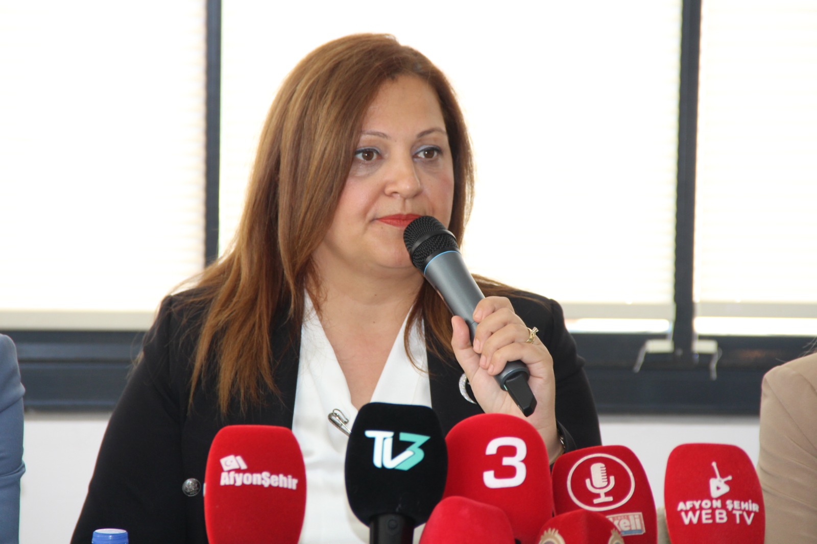 "Otoparkların ücretli olması yasal değil"