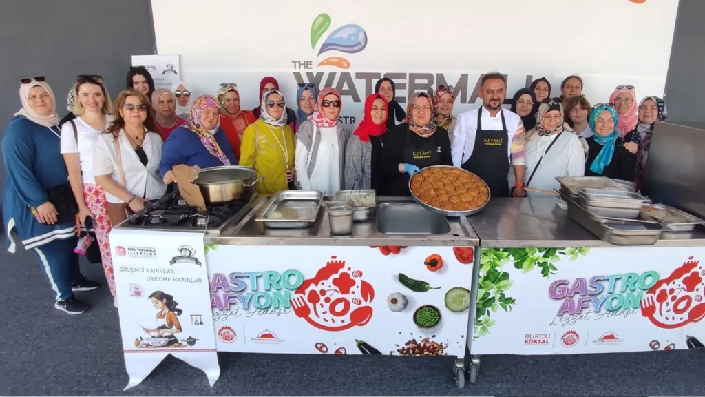 GİRİŞİMCİ KADINLAR EĞİTİME 'GASTRONOMİ ŞEHRİ' AFYONKARAHİSAR'DA DEVAM ETTİ