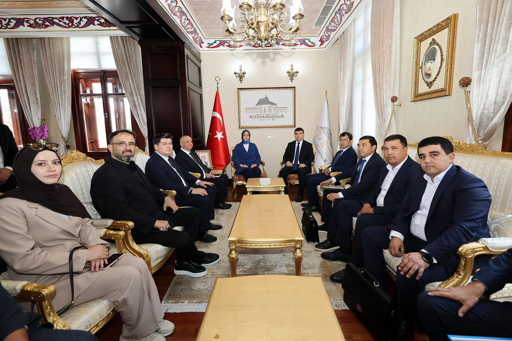 Özbekistan Valisi Vali Yiğitbaşı’nı Ziyaret Etti