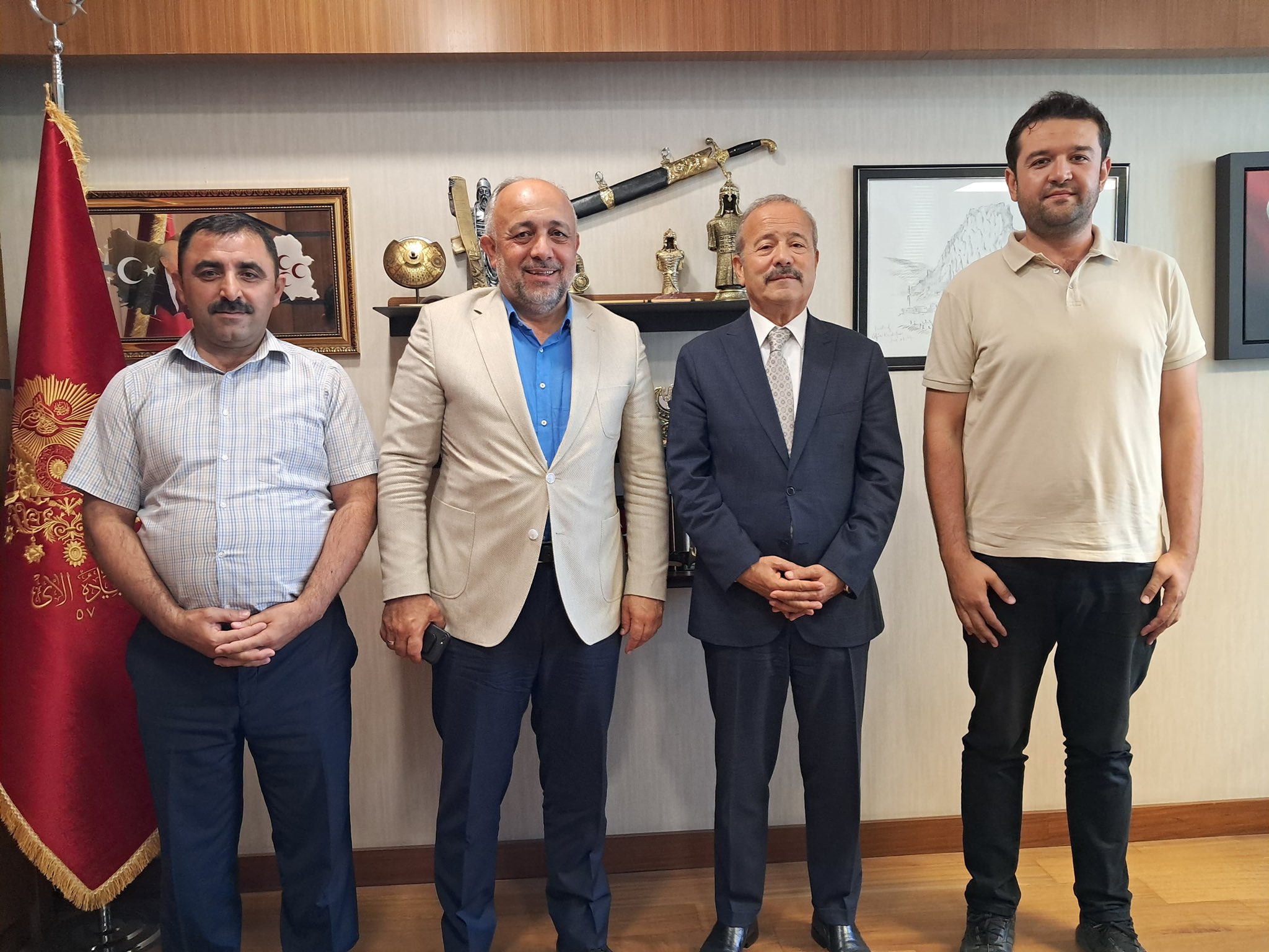 Gençlik ve Spor İl Müdürü Kasapoğlu, TBMM'de Milletvekilleri ile Bir Araya Geldi!