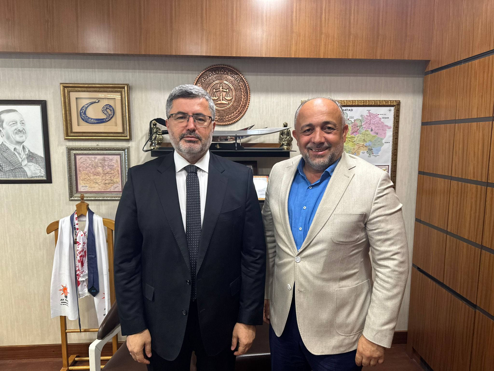 Gençlik ve Spor İl Müdürü Kasapoğlu, TBMM'de Milletvekilleri ile Bir Araya Geldi!