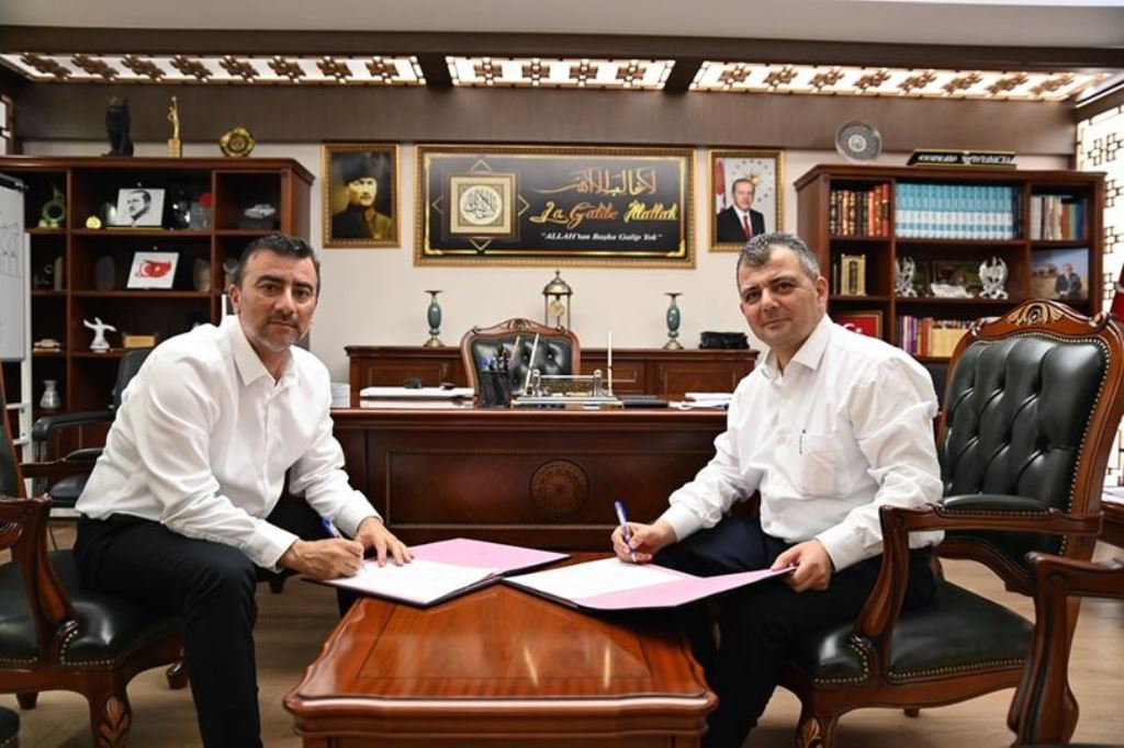 EMİRDAĞ BELEDİYESİ İLE İŞKUR İL MÜDÜRLÜĞÜ ARASINDA PROTOKOL