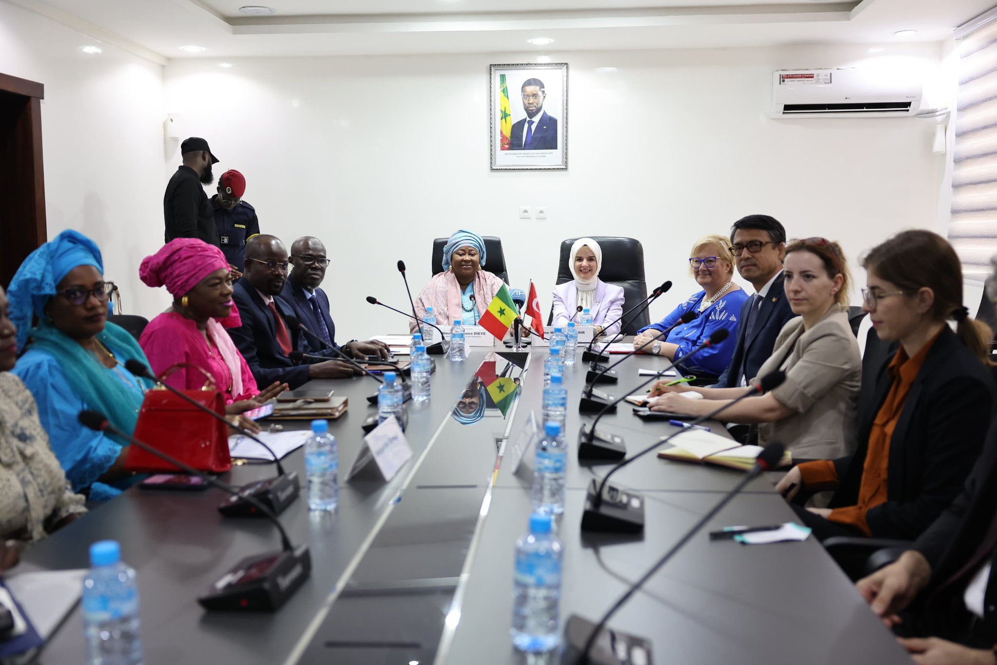 Afyonlu Bakan Göktaş'ın Mesaisi Senegal Temasları Oldu