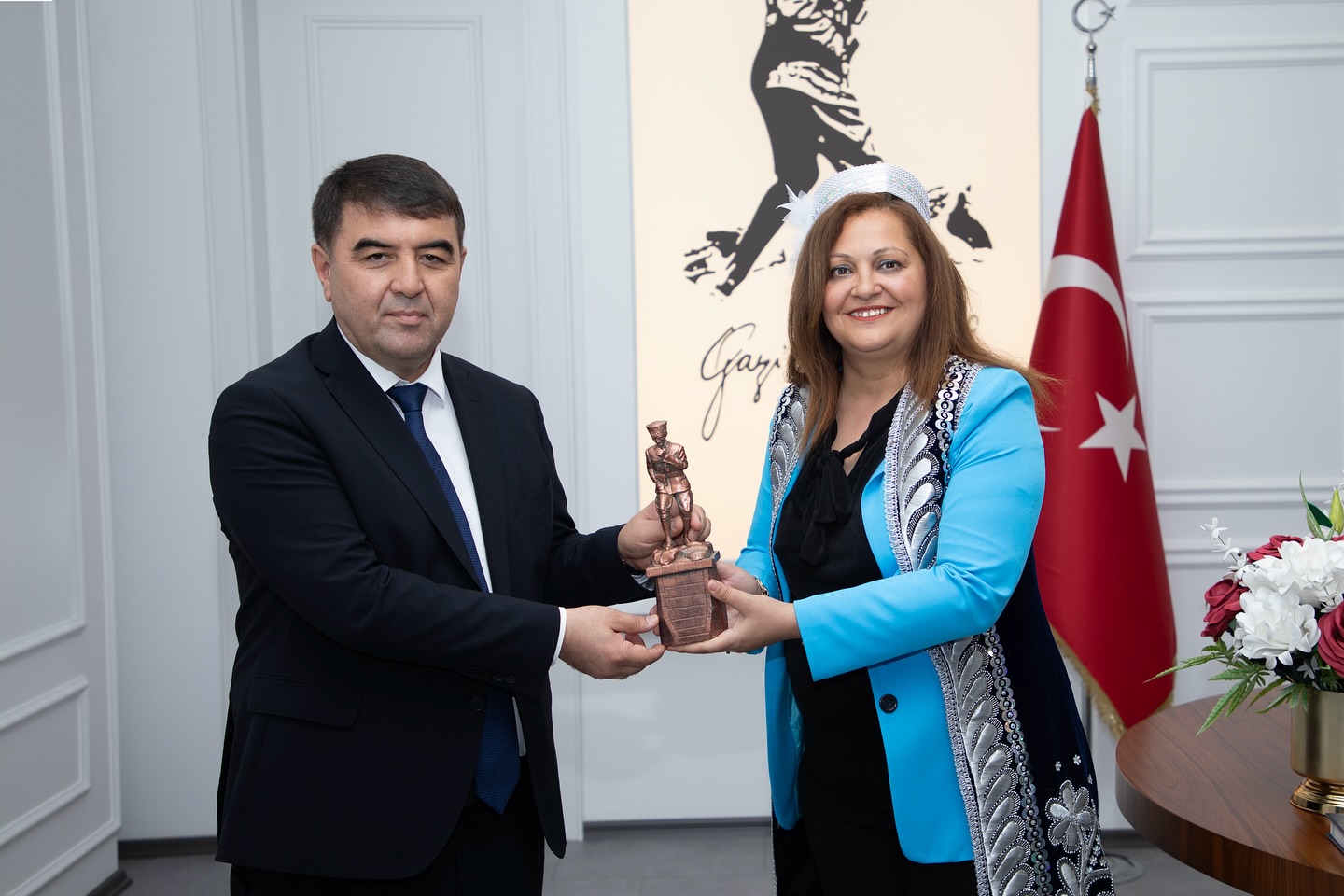 Namangan İl Valisi Abdurazakov’dan Başkan Köksal’a Ziyaret