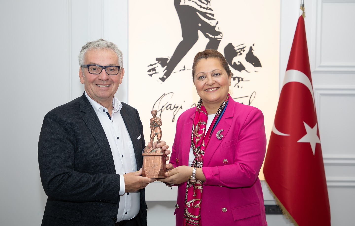 Başkan Köksal'dan Kardeş Şehir Hamm Heyetine Sıcak Karşılama