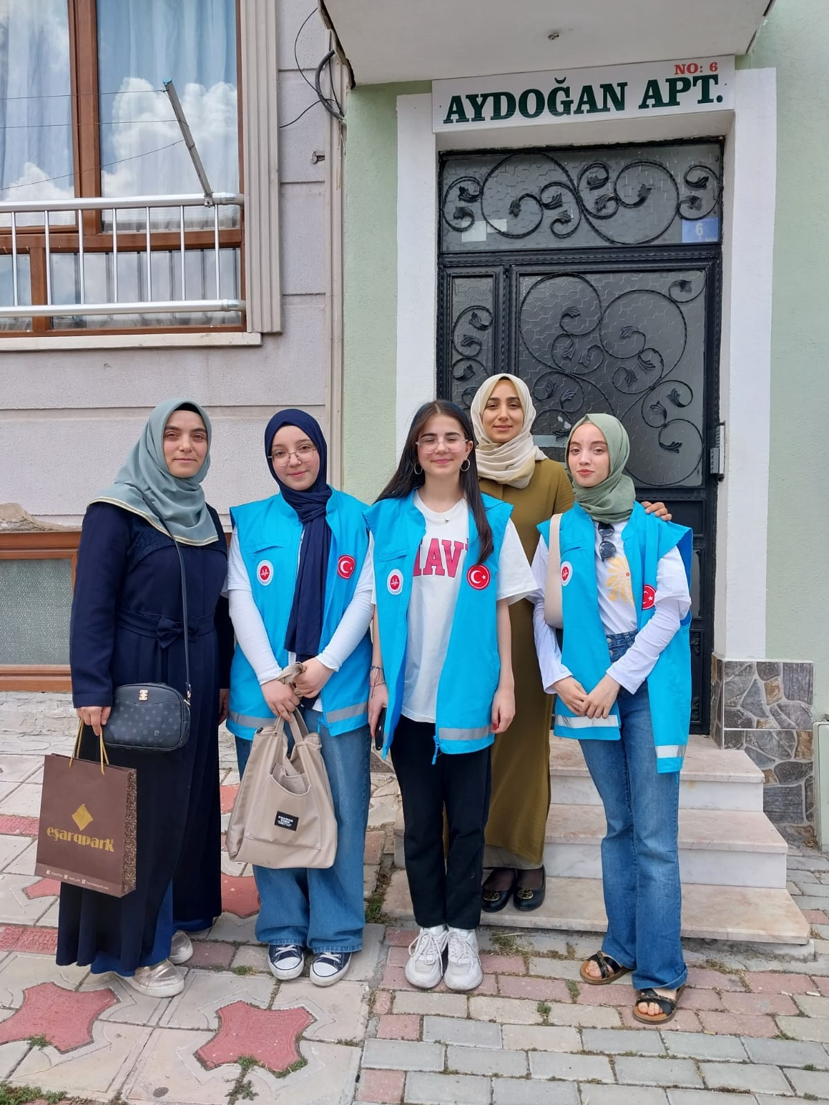 Vişne ve Eber Sarısı Festivali Coşkulu Bir Kortej Yürüyüşü İle Başladı