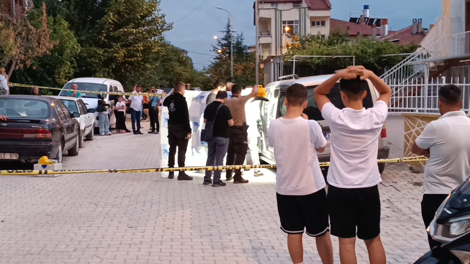 Afyonkarahisar'da Şüpheli Ölüm!  Bir kişi aracında ölü bulundu...