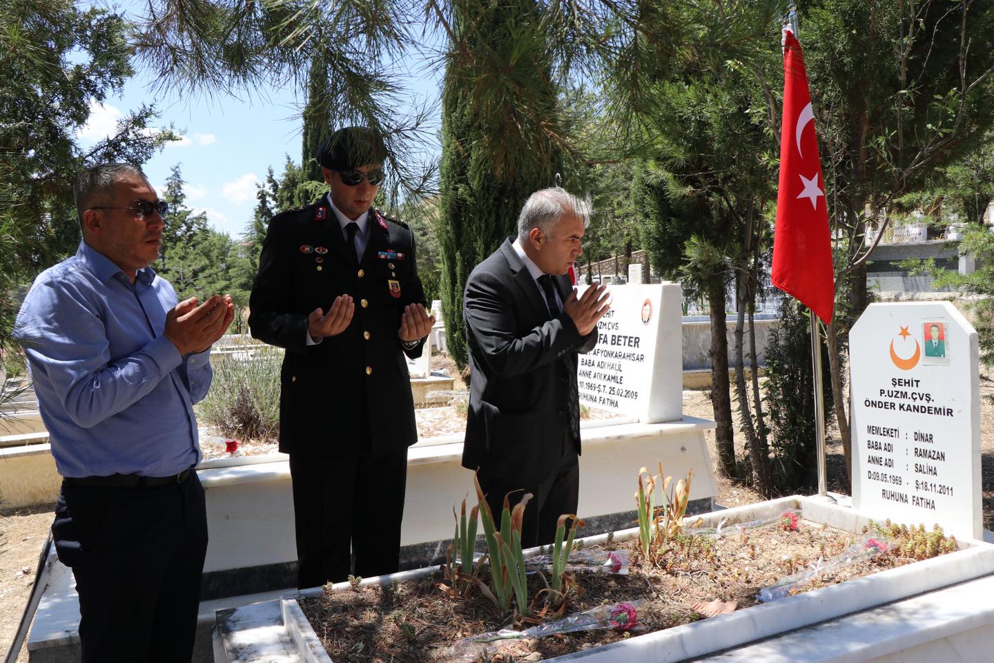 Şehit Şükrü Bayrakçı Hatıra Ormanına 15 Temmuz anısına fidanlar diktiler