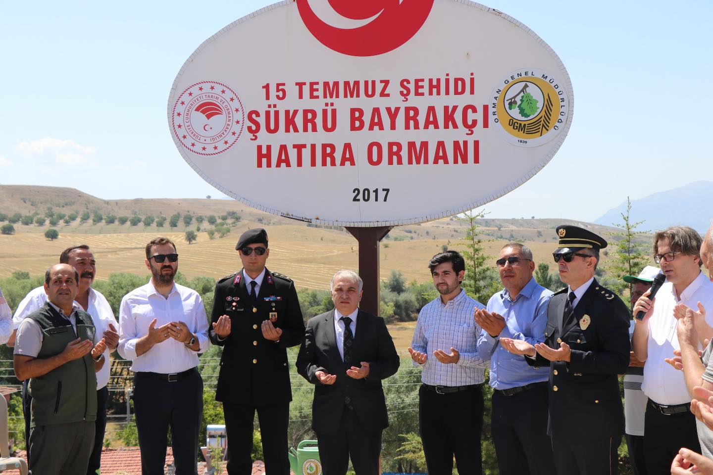Şehit Şükrü Bayrakçı Hatıra Ormanına 15 Temmuz anısına fidanlar diktiler