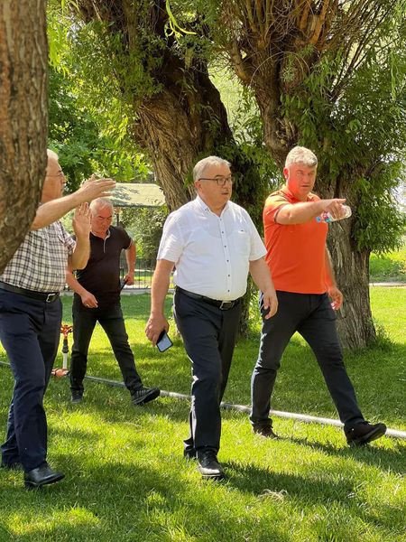 Başkan Özaşkın İlçe İçin Yoğun Mesai Harcıyor
