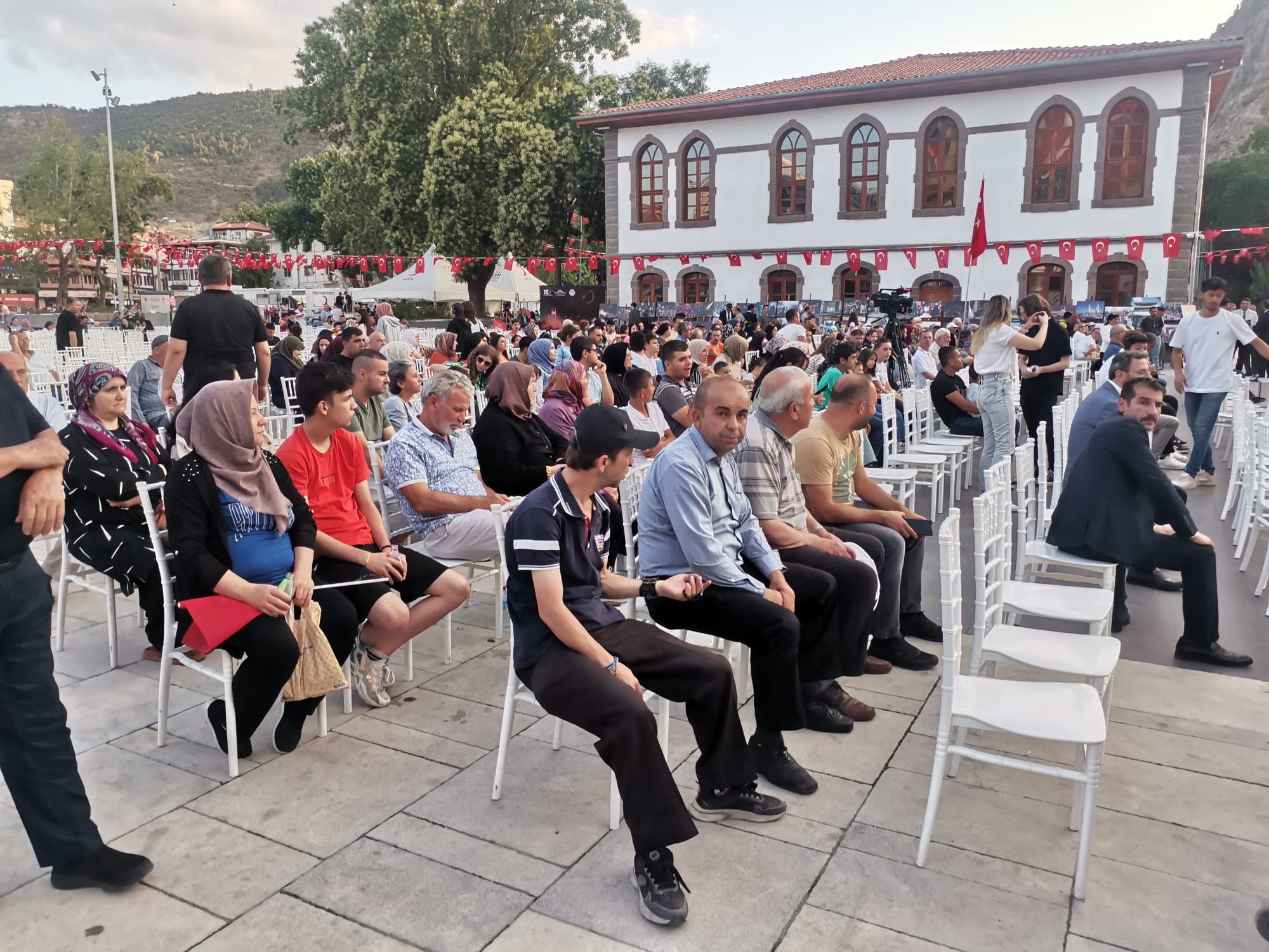15 TEMMUZ ANMA HAZIRLIKLARI MEYDANDA SÜRÜYOR