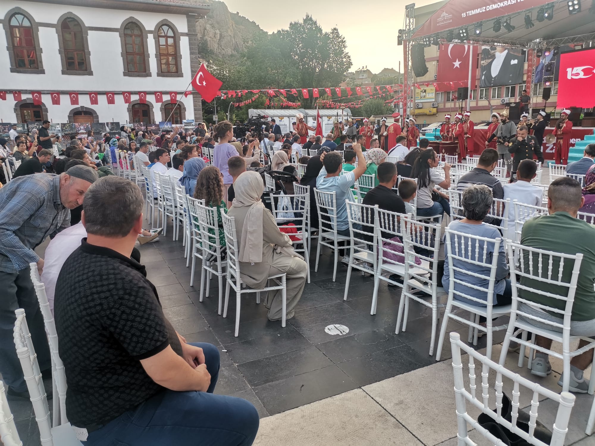 15 TEMMUZ ANMA HAZIRLIKLARI MEYDANDA SÜRÜYOR