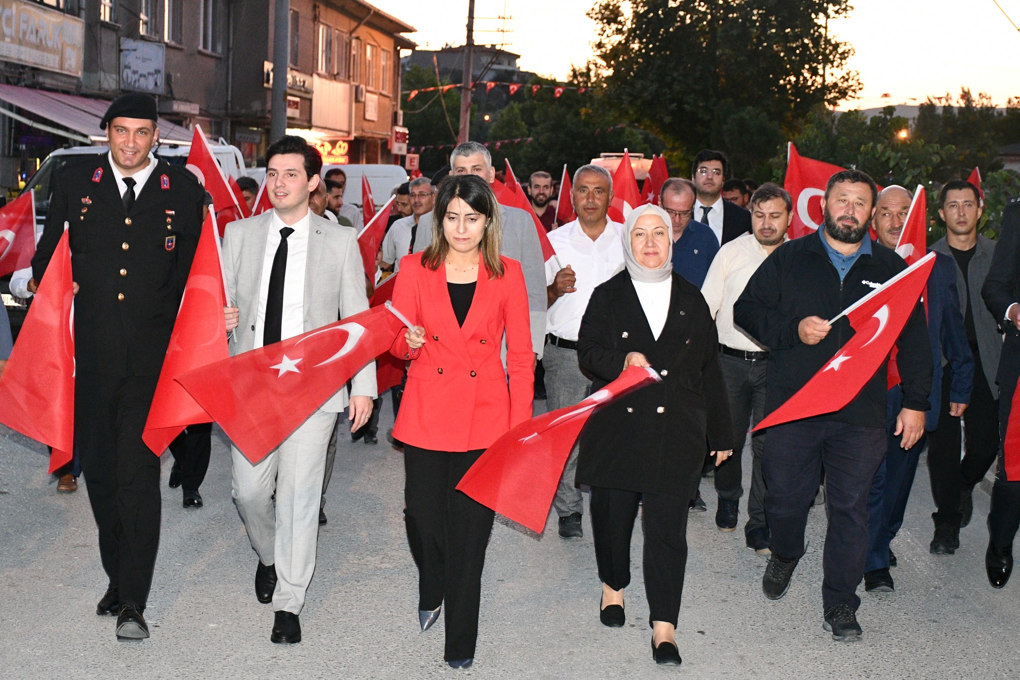 İSCEHİSAR'DA   15 TEMMUZ DEMOKRASİ VE MİLLİ  BİRLİK GÜNÜ ANMA PROGRAMI DÜZENLENDI