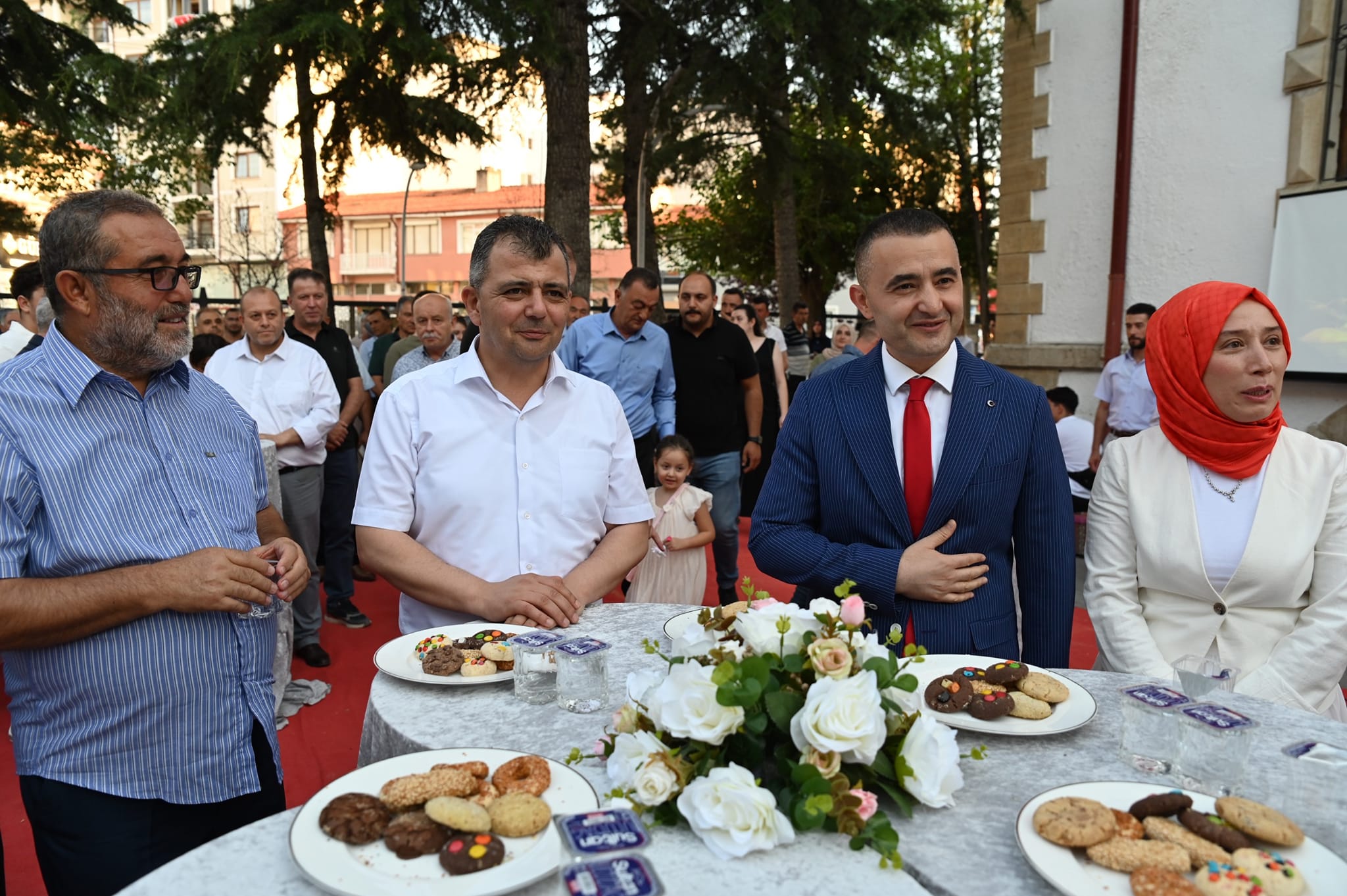 Başlan Koyuncu’dan Kaymakam Bilici’ye Fahri Hemşehrilik Plaketi!