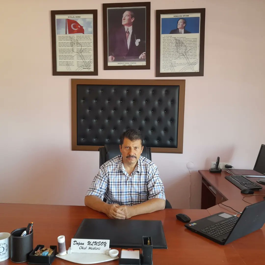 Sandıklı'nın Sevilen Eğitimcisi Yeni Görev Yerini Paylaştı