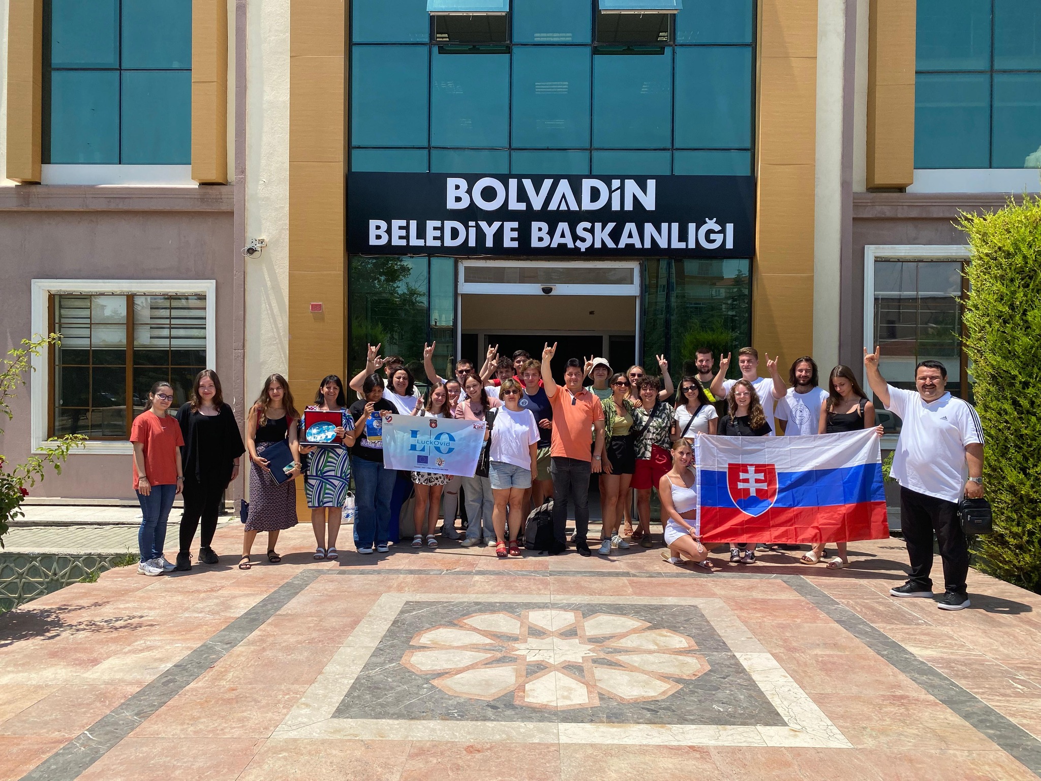 ERASMUS PROJESİ KAPSAMINDA BAŞKAN AYNACI'YI ZİYARET ETTİLER