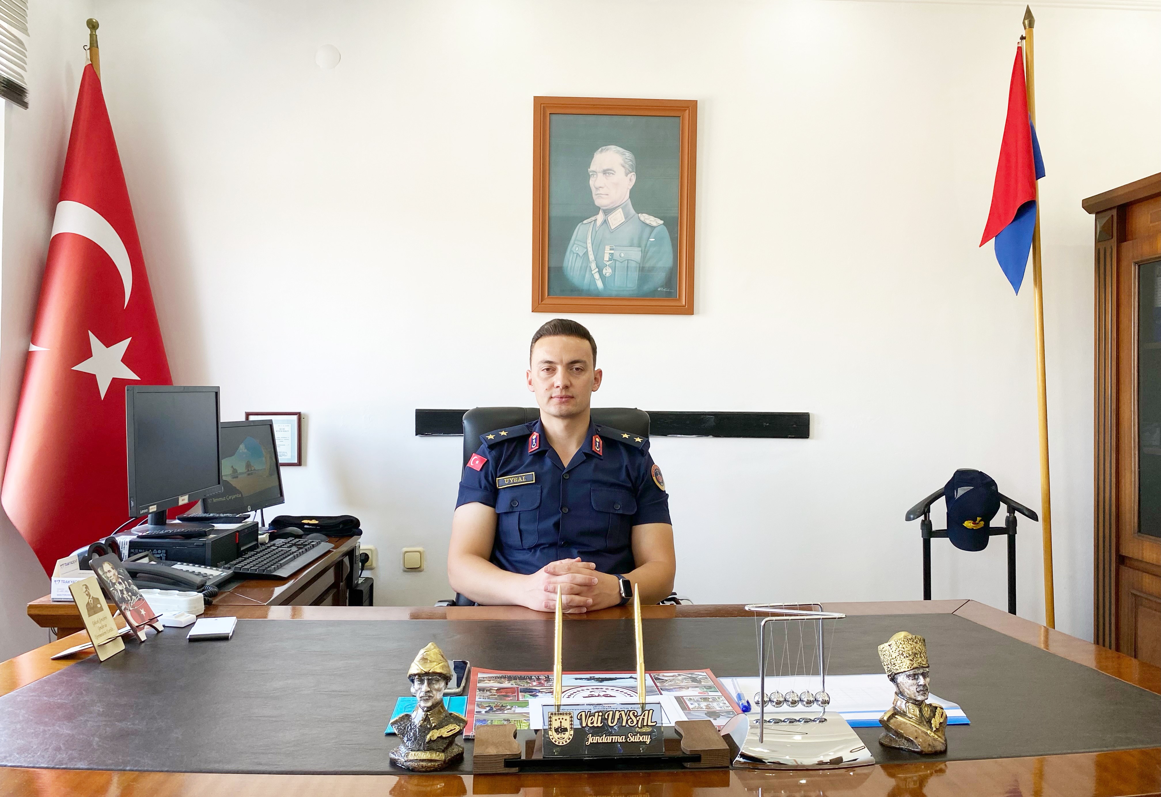 AFYON'LU ÜSTEĞMEN UYSAL ATANDI