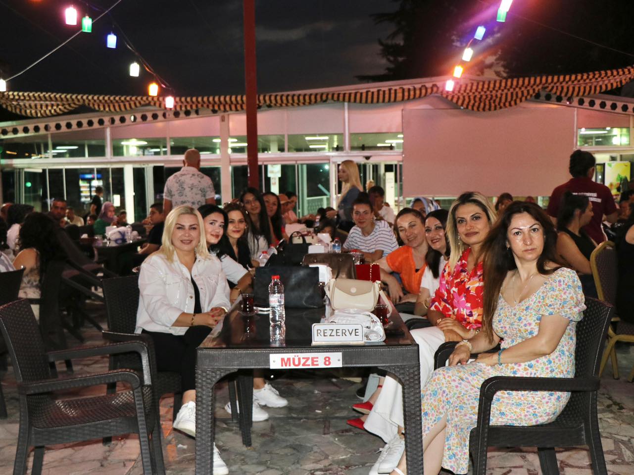 DİNAR'DA MÜZİK DOLU GECEDE BİR ARAYA GELDİLER