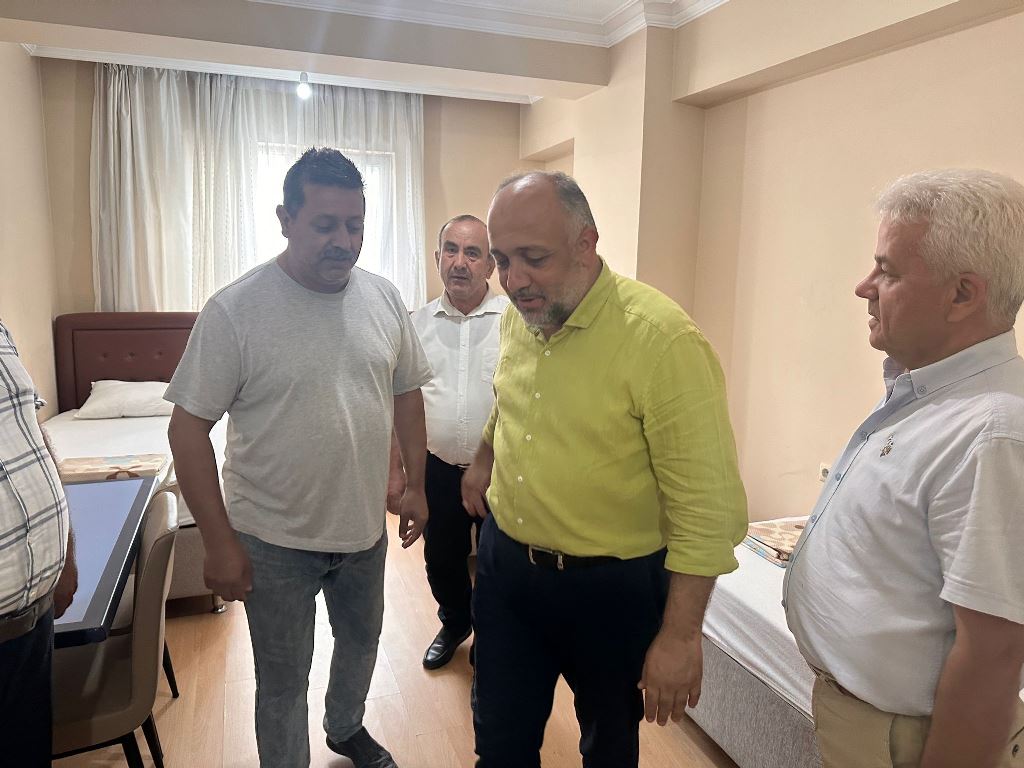 AFYONKARAHİSAR'DA EMEKLİLER İÇİN ÜCRETSİZ KONAKLAMA