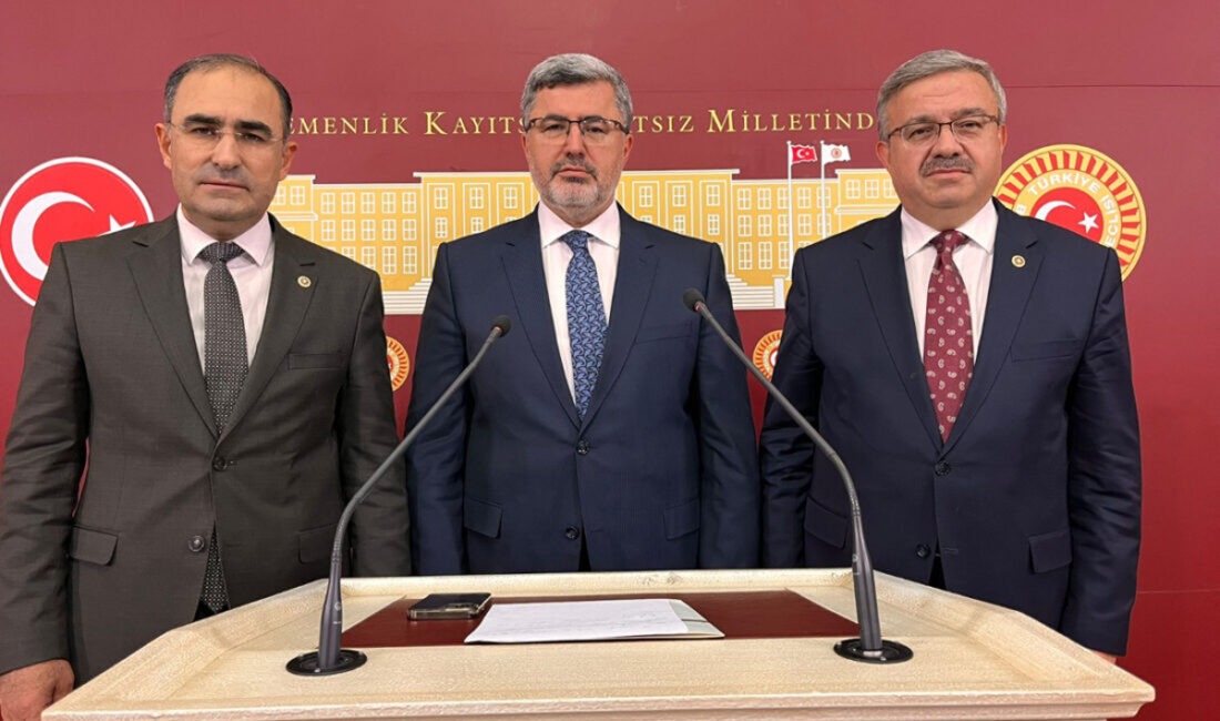 Milletvekilleri Açıkladı: Frigya Atlı Spor Merkezi’ne 12 Milyon 906 Bin Ek Kaynak Sağladı!