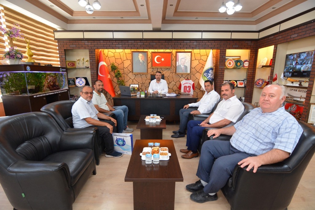 BAŞKAN ÖZTAŞ'A HAYIRLI OLSUN ZİYARETİ GERÇEKLEŞTİRİLDİ
