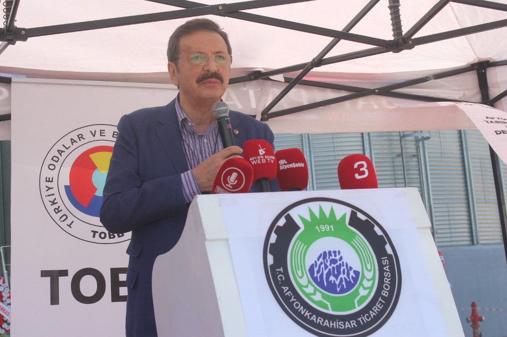 "KAMU VE ÖZEL SEKTÖR BİRLİKTELİĞİYLE ŞEHİRLER MARKALAŞIYOR"
