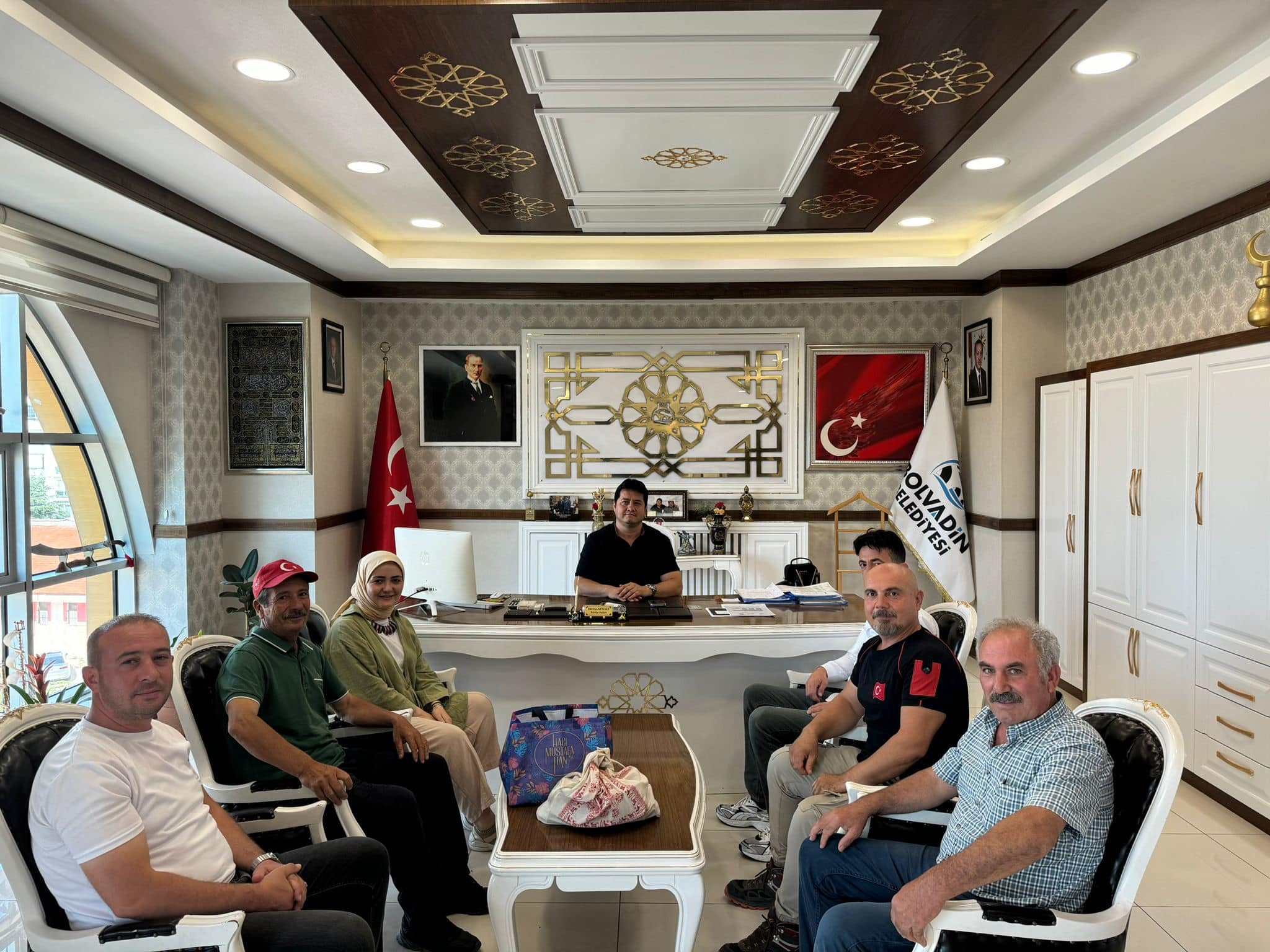 Bolvadin Dağcılık ve Doğa Trekking Grubundan Başkan Aynacı'ya Ziyaret