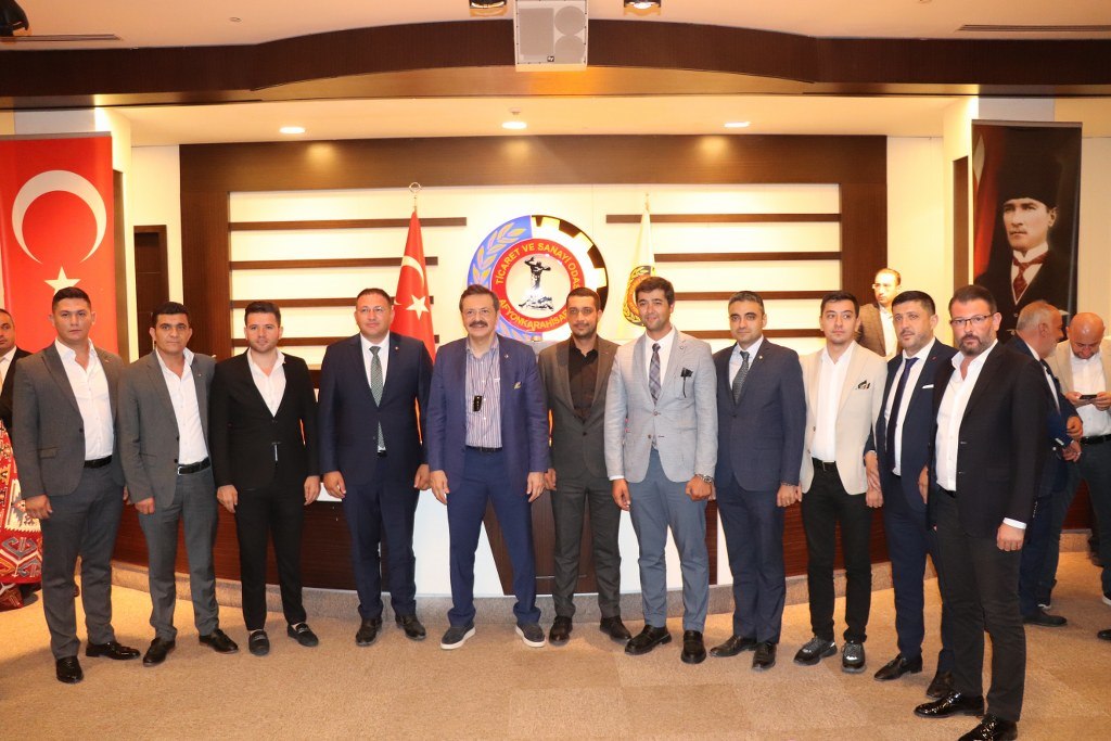TOBB BAŞKANI HİSARCIKLIOĞLU ATSO'DA İSTİŞARE TOPLANTISI YAPTI