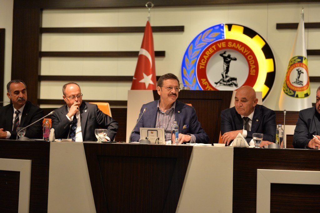 TOBB BAŞKANI HİSARCIKLIOĞLU ATSO'DA İSTİŞARE TOPLANTISI YAPTI