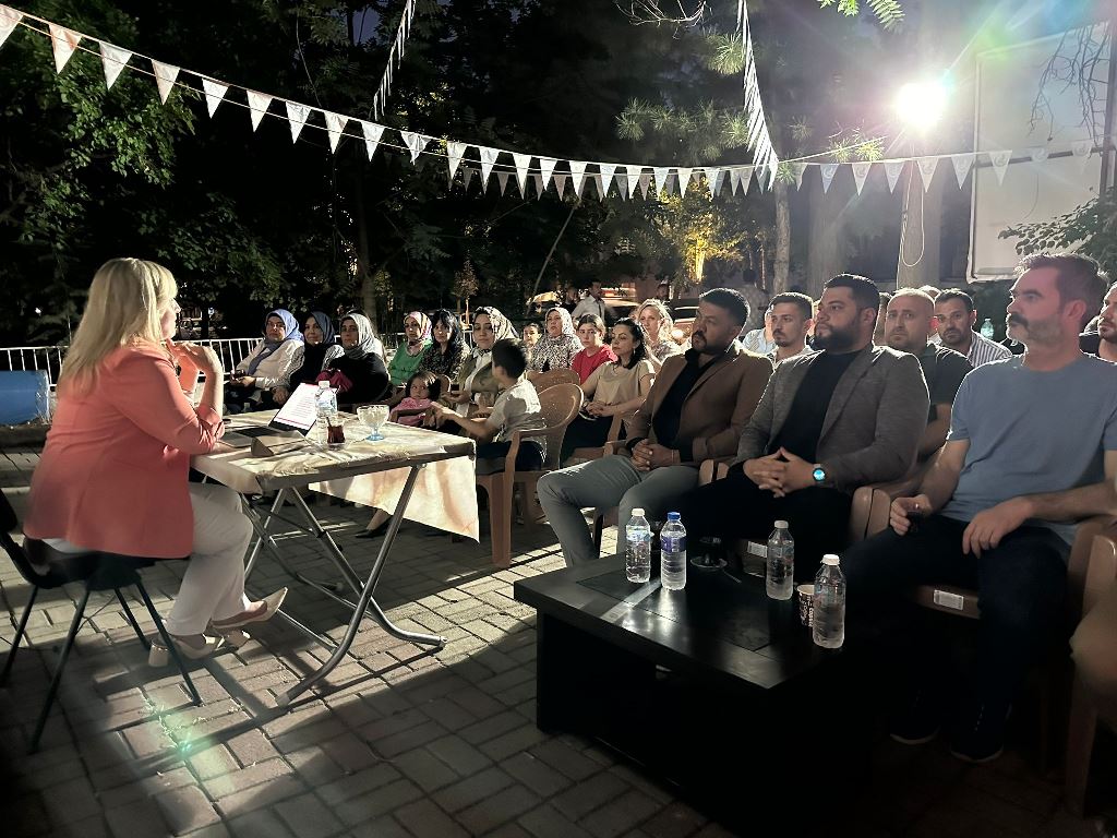 ÜLKÜ OCAKLARI'NDA KADIN HAKLARI SEMİNERİ DÜZENLENDİ