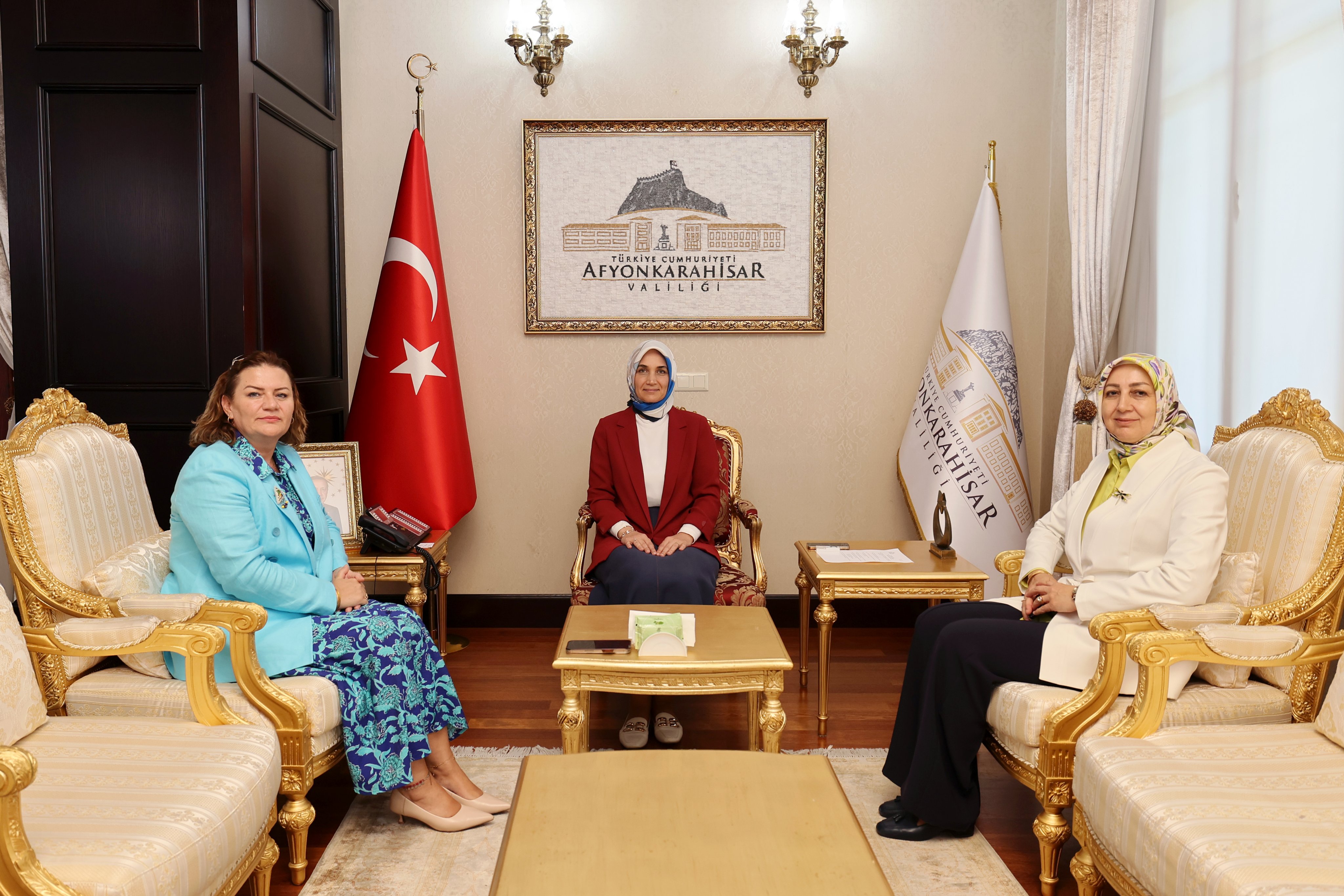 HSK Üyelerinden  Vali Yiğitbaşı’na Ziyaret