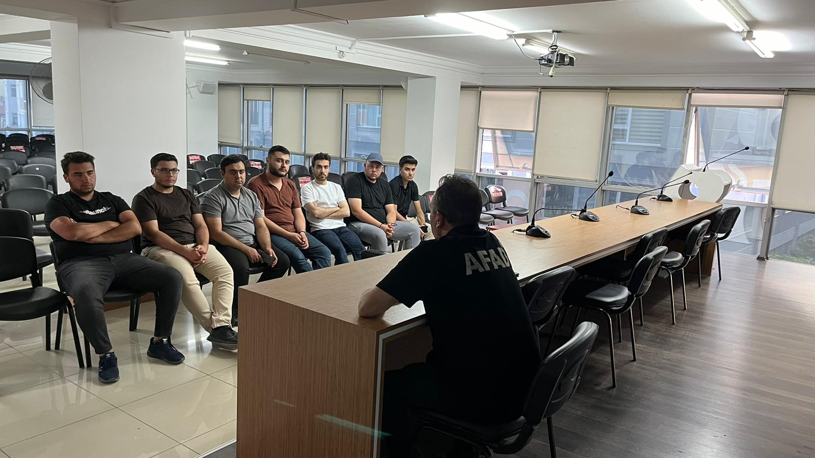 AK Gençler Eğitimlerin İkinci Gününü Tamamladı