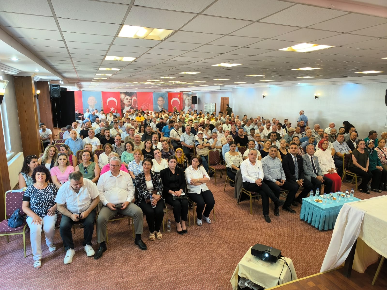 Danışma Kurulu Toplandı CHP’li Erhan Karaoğlan’ı Unutmadı