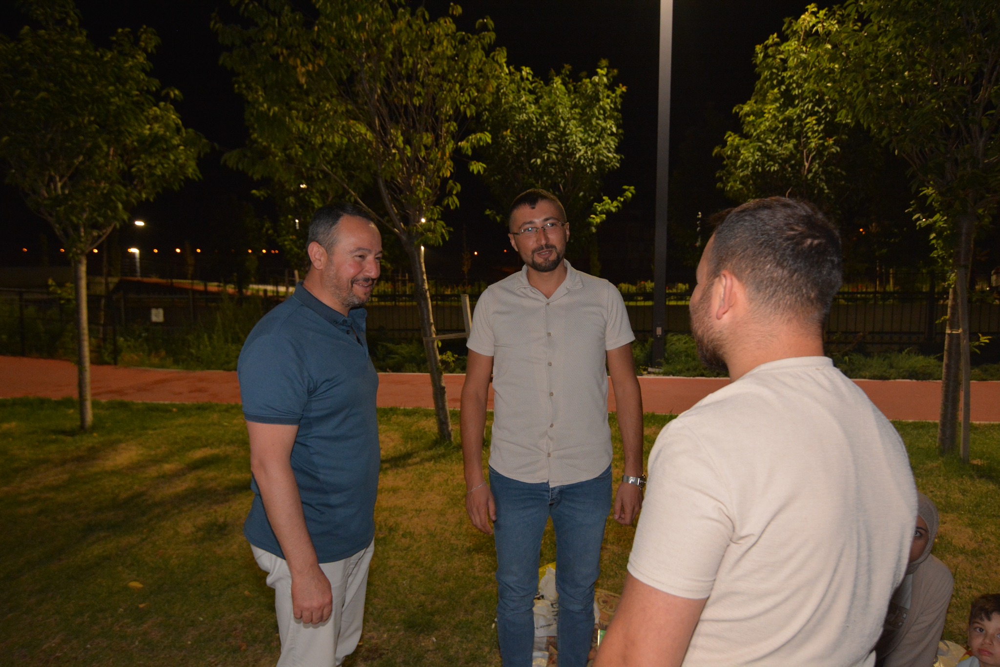 Belediye Başkanı Öztaş, Millet Bahçesini Ziyaret Etti