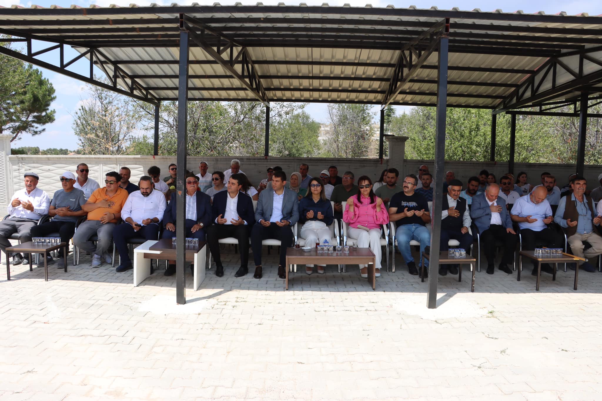 Genel Başkan Uysal Memleketinde Aşure Etkinliğine Katıldı