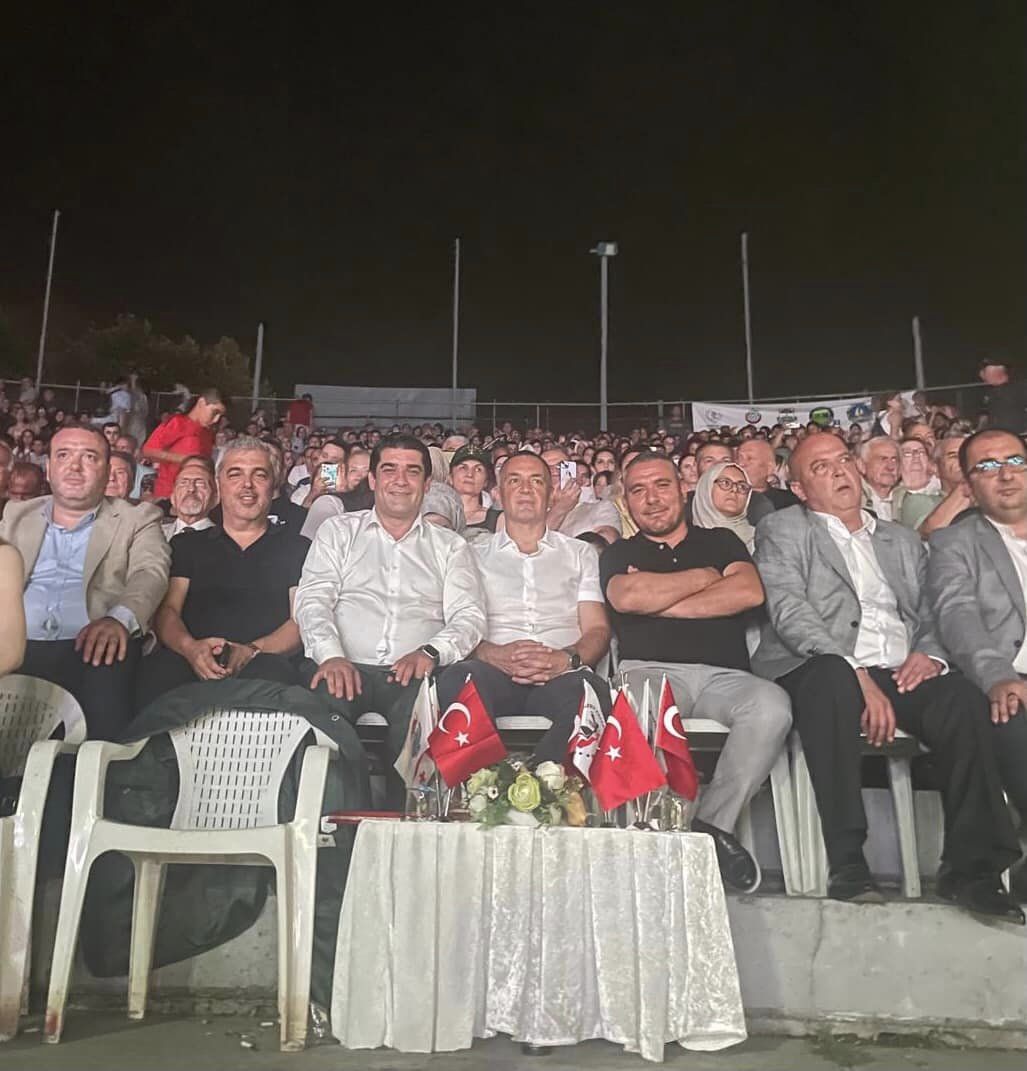 KAFKAS DANSLARI GECESİNE AFYON'DAN YOĞUN KATILIM