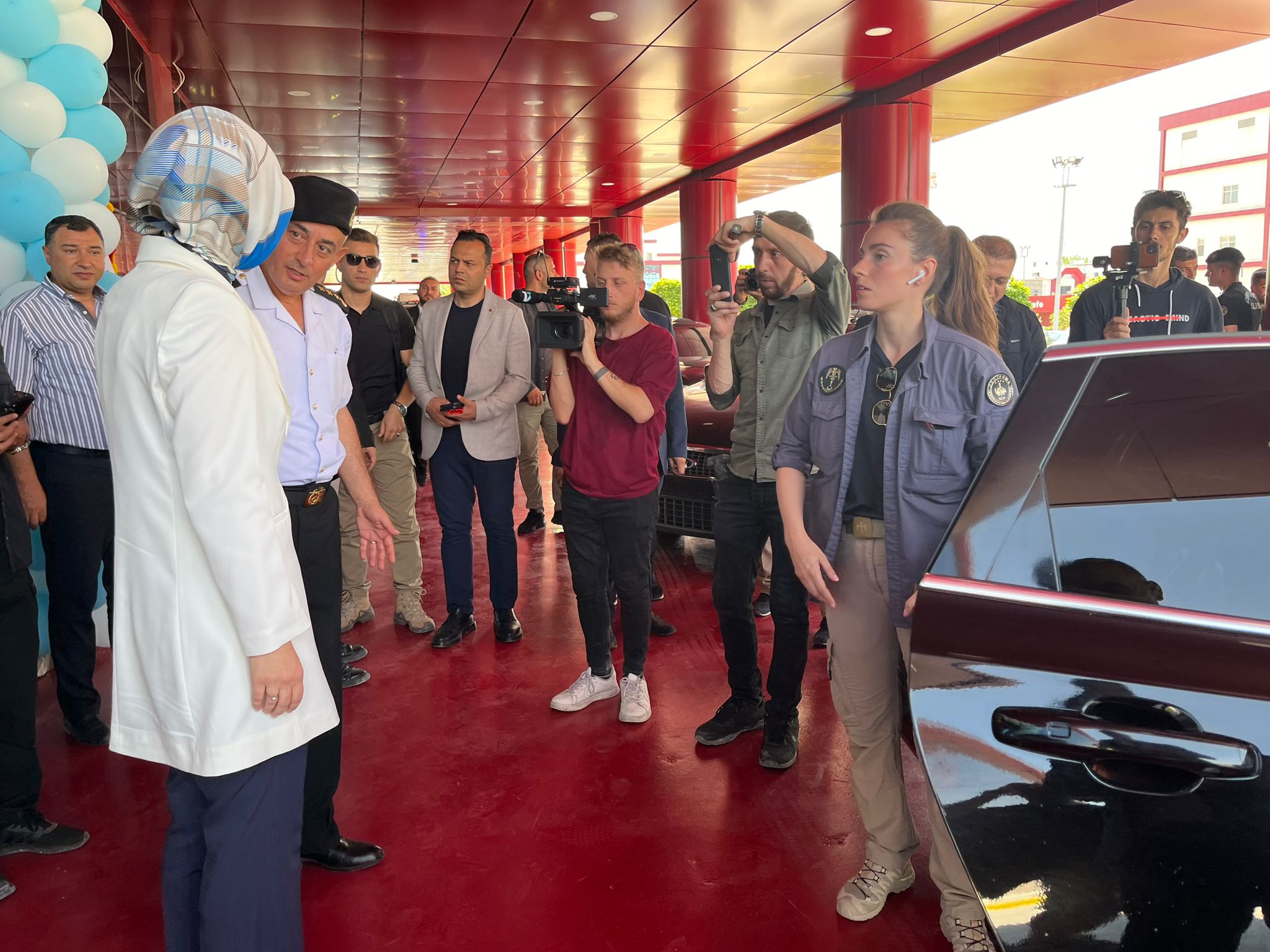 AFSÜ REKTÖRÜ OKUMUŞ VE PROTOKOL  ÇOCUK  BÖLÜMÜNÜN  AÇILIŞI GERÇEKLEŞTİRDİ