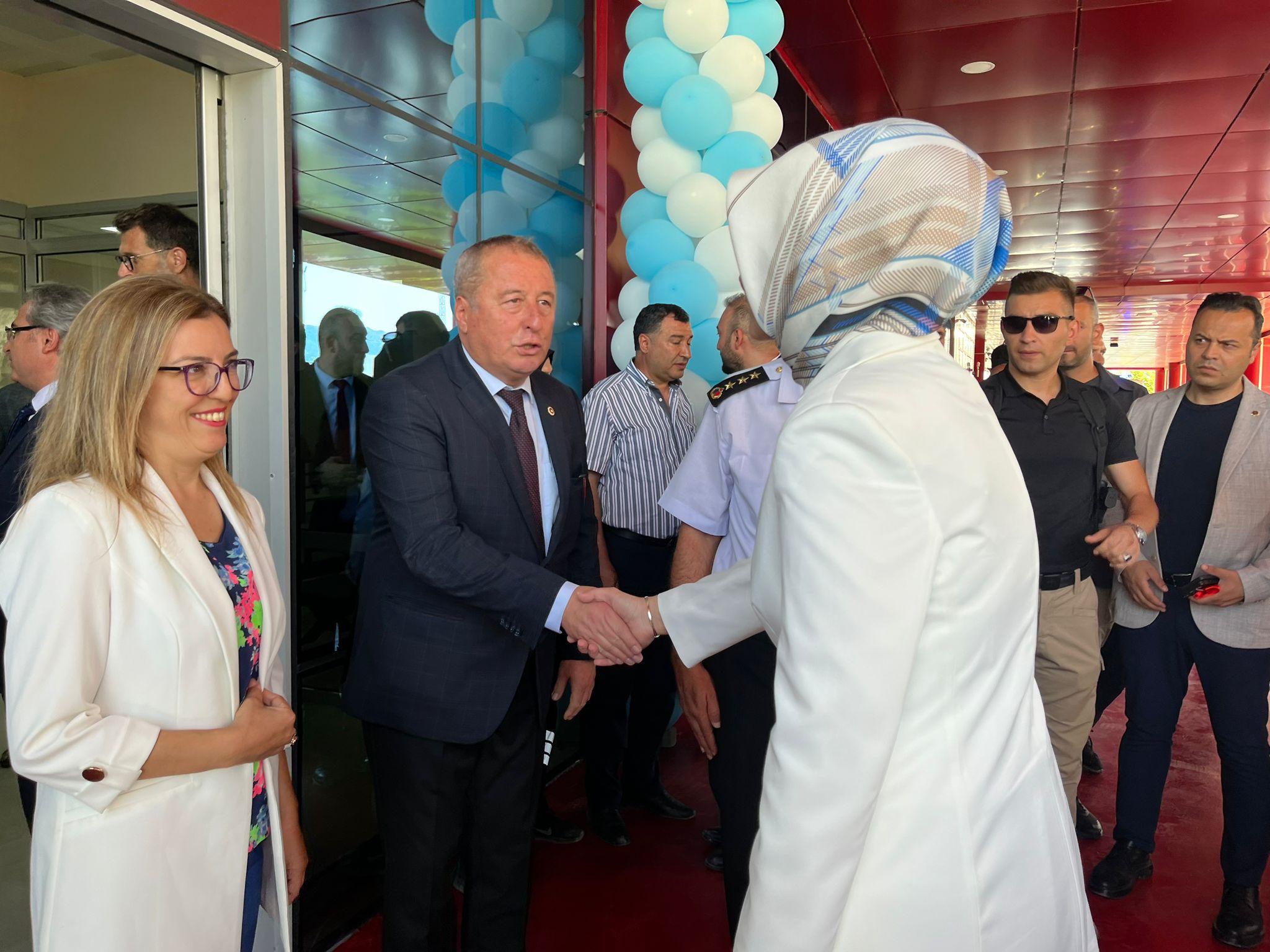 AFSÜ REKTÖRÜ OKUMUŞ VE PROTOKOL  ÇOCUK  BÖLÜMÜNÜN  AÇILIŞI GERÇEKLEŞTİRDİ
