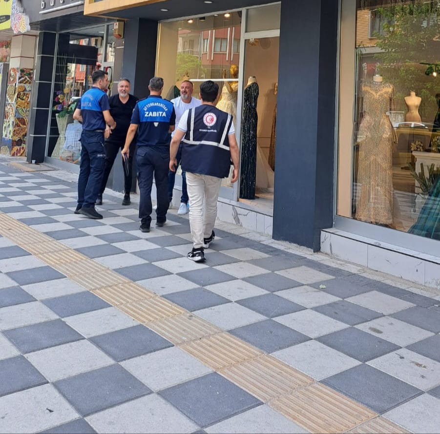 Afyonkarahisar'da Kuaför ve Güzellik Salonları Denetimi: Pazar Günü Kapanmayan İşletmelere Cezai İşlem!